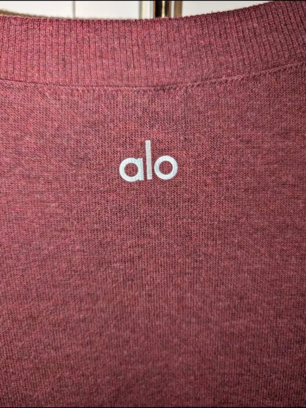 Alo Yoga Glimpse Long Sleeve Top - Picture 3 of 3